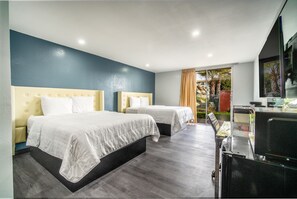 Standard Room, 2 Queen Beds, Accessible | Pillow-top beds, desk, iron/ironing board, free WiFi - Hotel Calle Joaquin (San Luis Obispo)