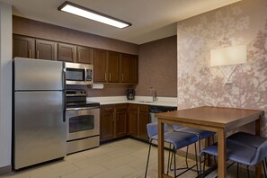 1 bedroom, in-room safe, desk, blackout curtains