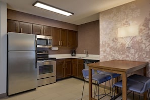 In-room safe, desk, blackout curtains, iron/ironing board