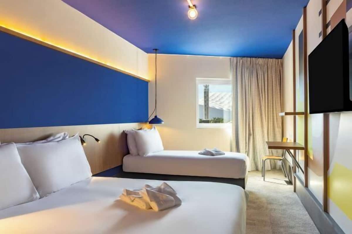 In-room safe, individually decorated, individually furnished, desk