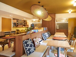 Bar (on property) - greet hotel Marseille Parc Chanot Velodrome (Marseille)