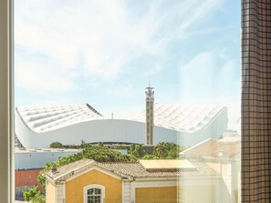 Una cassaforte in camera, insonorizzazione, ferro/asse da stiro