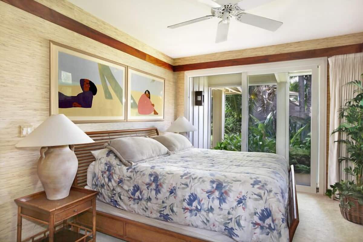 Condo, 2 Bedrooms, Kitchen, Garden View