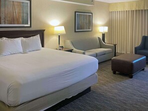 Standard Room, 1 King Bed, Non Smoking (Larger Room) | Desk, iron/ironing board, free cribs/infant beds, rollaway beds