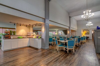 The Caravelle Resort