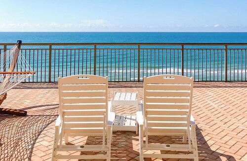 The Caravelle Resort