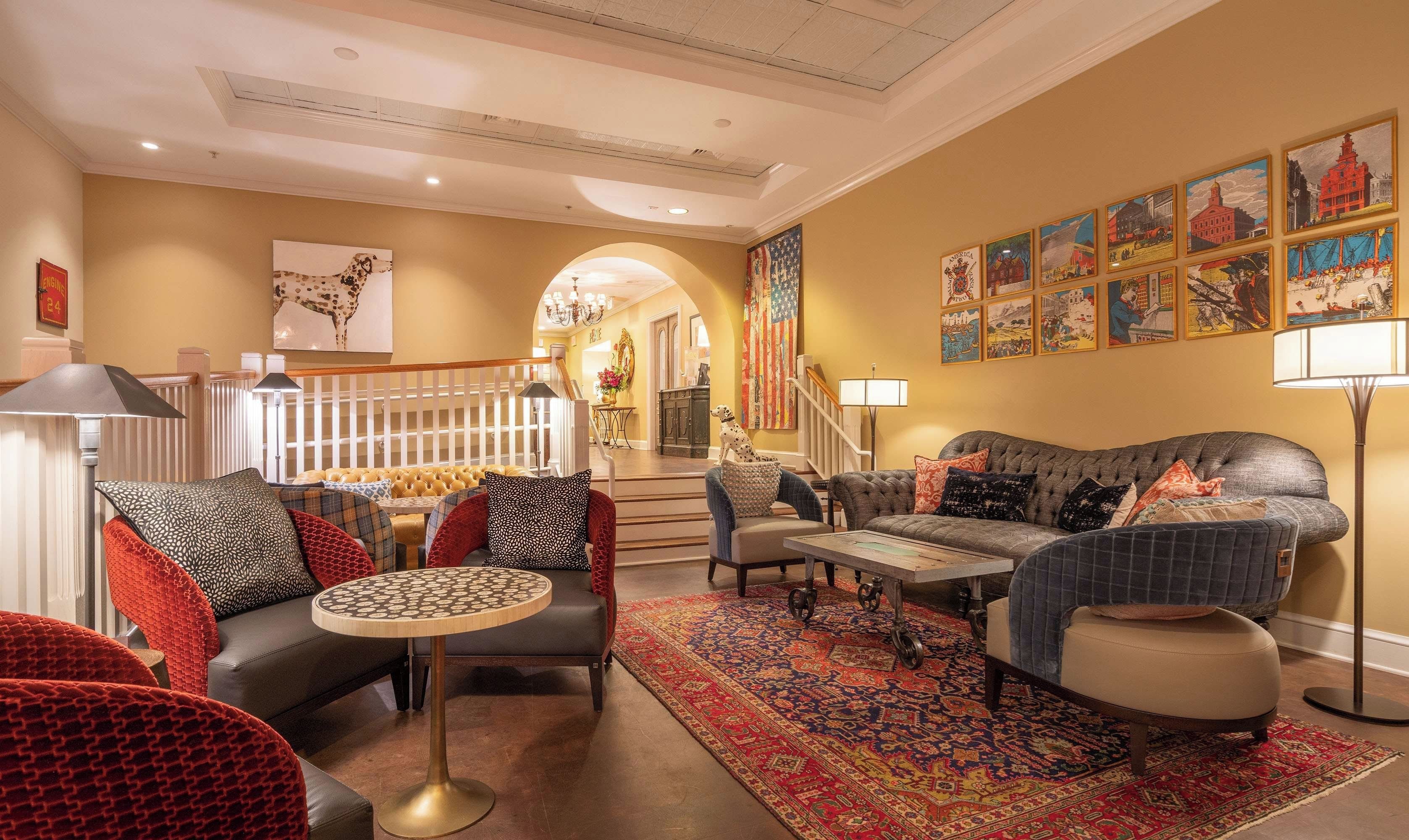 Lobby lounge