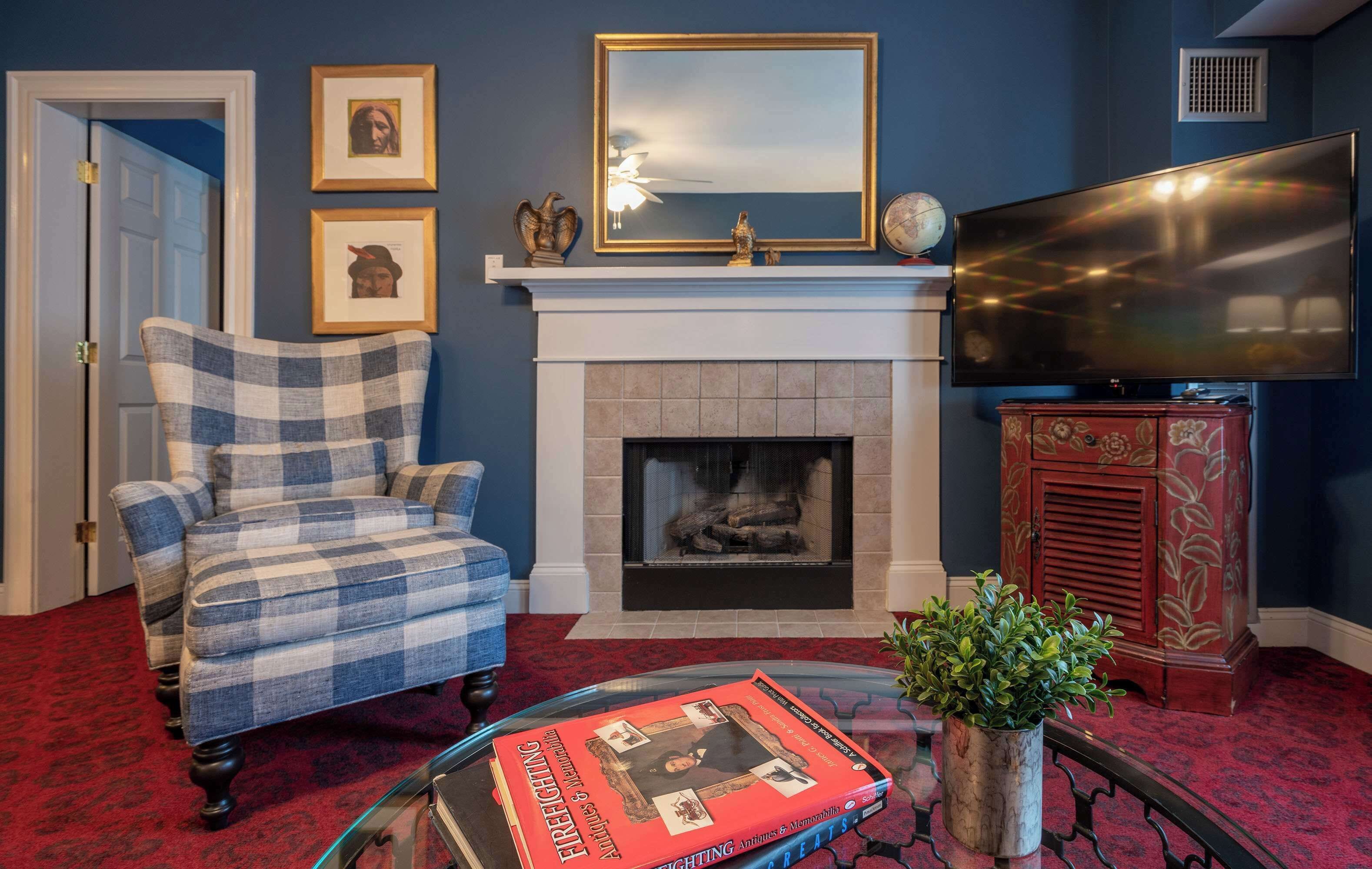 frette italian sheets, premium bedding, in-room safe, soundproofing