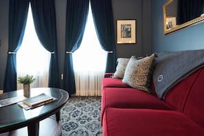 Room - The Kendall Hotel at the Engine 7 Firehouse (Cambridge)