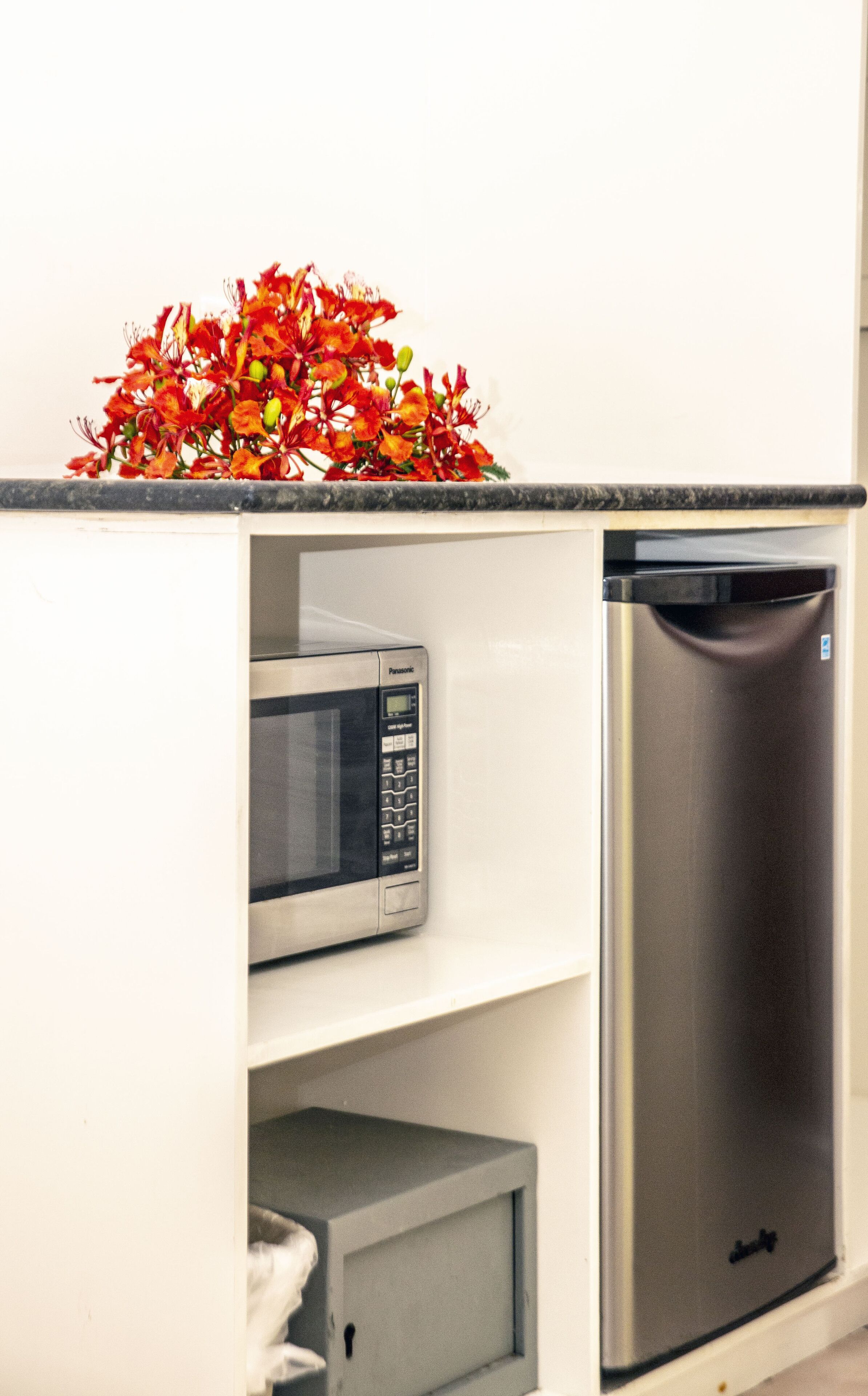 room, poolside | mini fridge