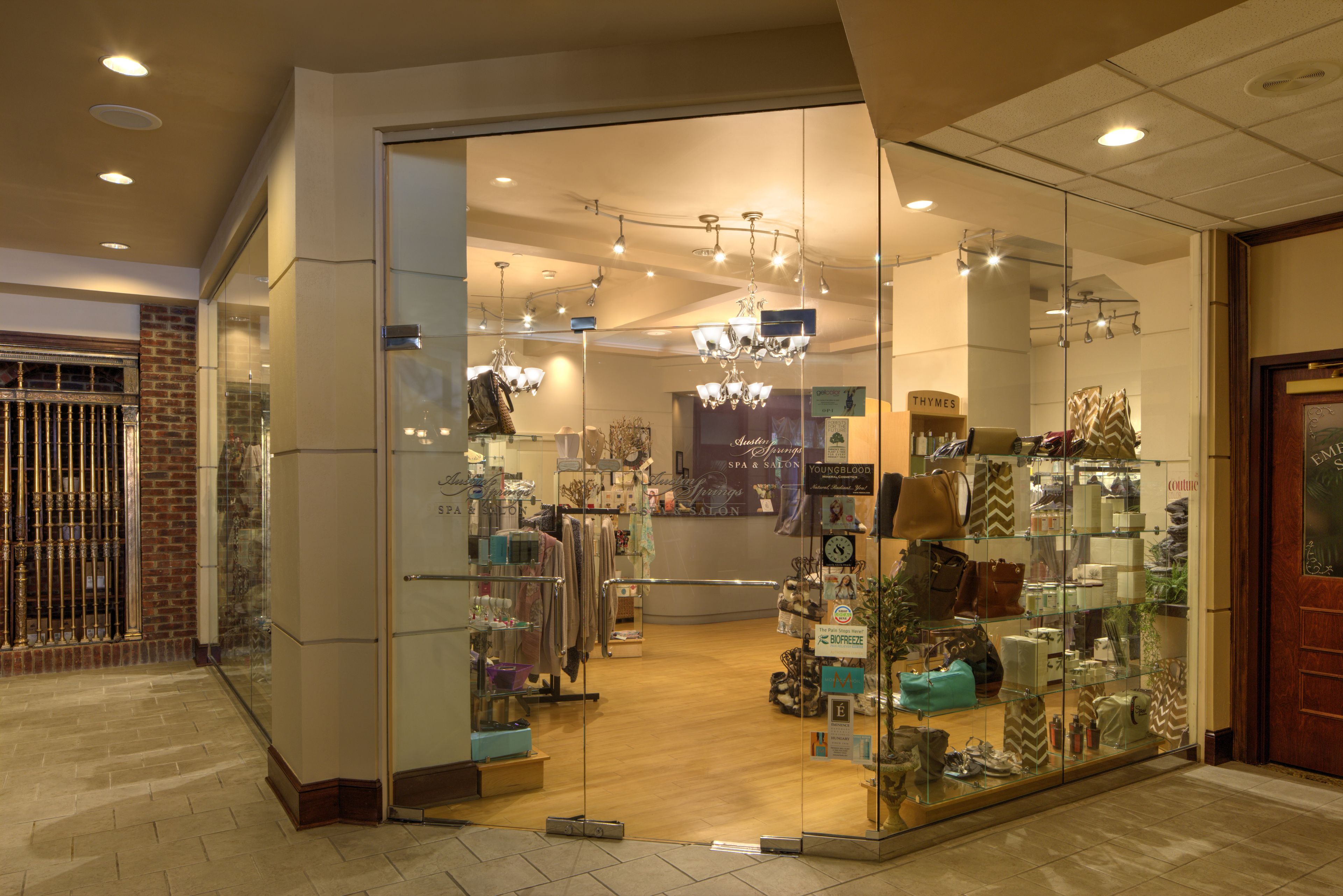 couples treatment room(s), body treatments, hydrotherapy, aromatherapy