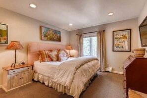 Condo, 2 Bedrooms | 1 bedroom, in-room safe, individually decorated, individually furnished - Westwind at Vail (Vail)