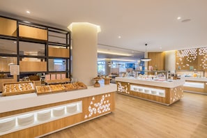 Daily buffet breakfast (EUR 16 per person)