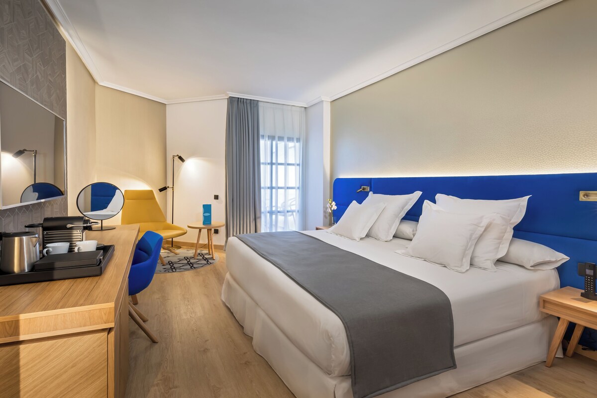 Room | 1 bedroom, premium bedding, down comforters, Select Comfort beds