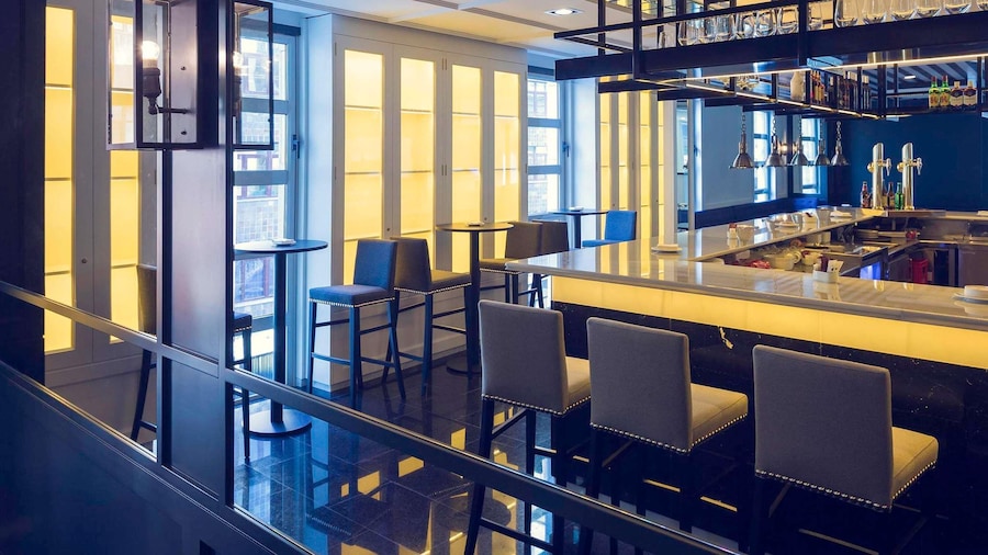 머큐어 빌바오 하르디네스 데 알비아