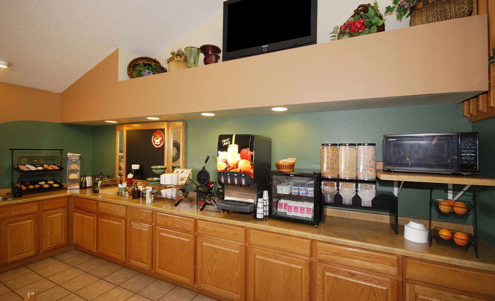 free continental breakfast