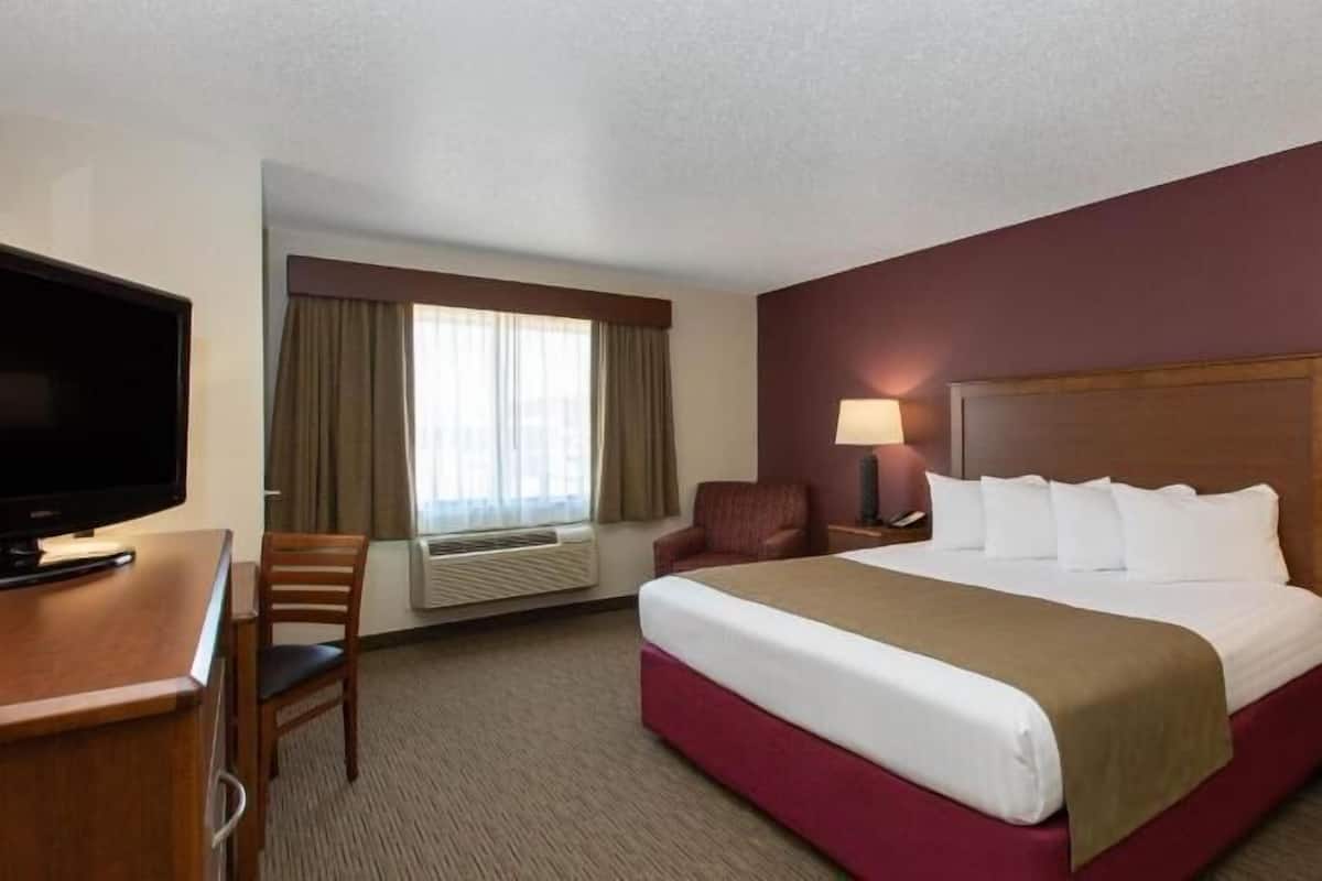 In-room safe, desk, laptop workspace, soundproofing