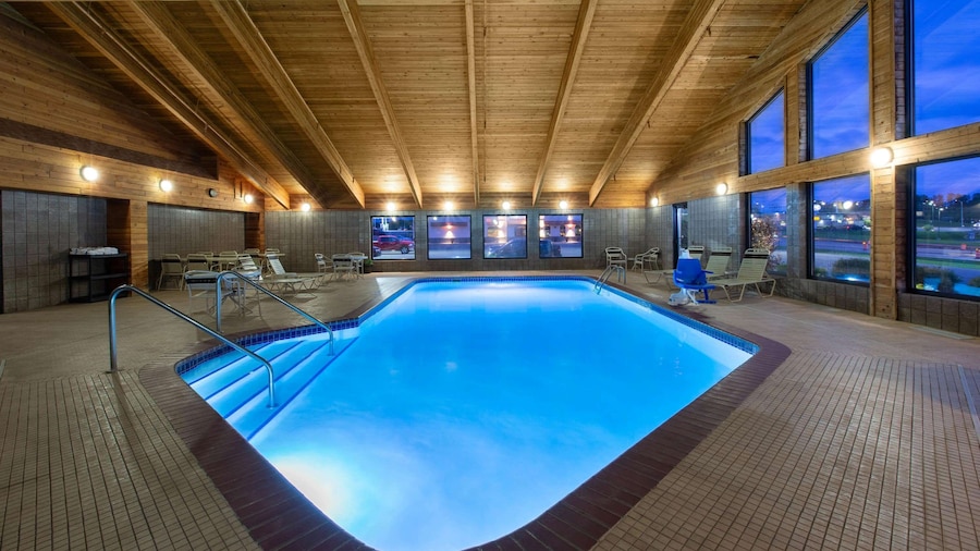AmericInn by Wyndham Merrill