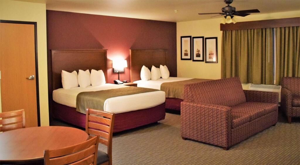In-room safe, desk, laptop workspace, soundproofing