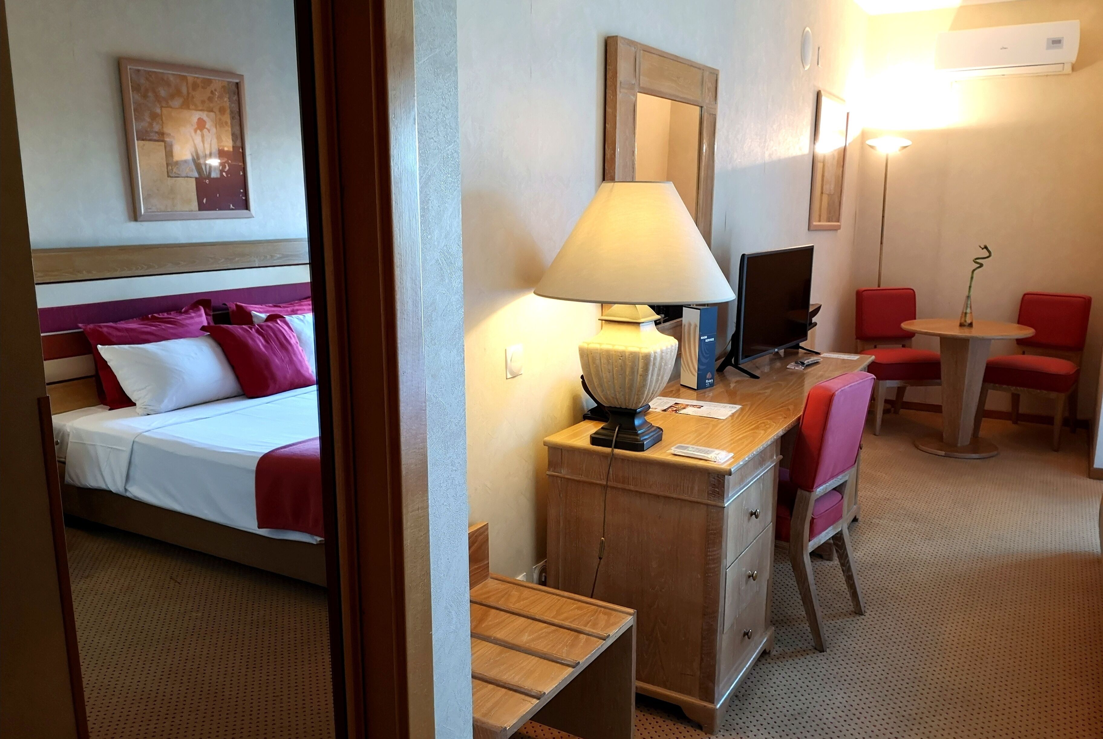 1 bedroom, in-room safe, desk, blackout curtains