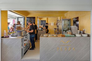 Snack bar - Hotel Carvoeiro Plaza (Lagoa)