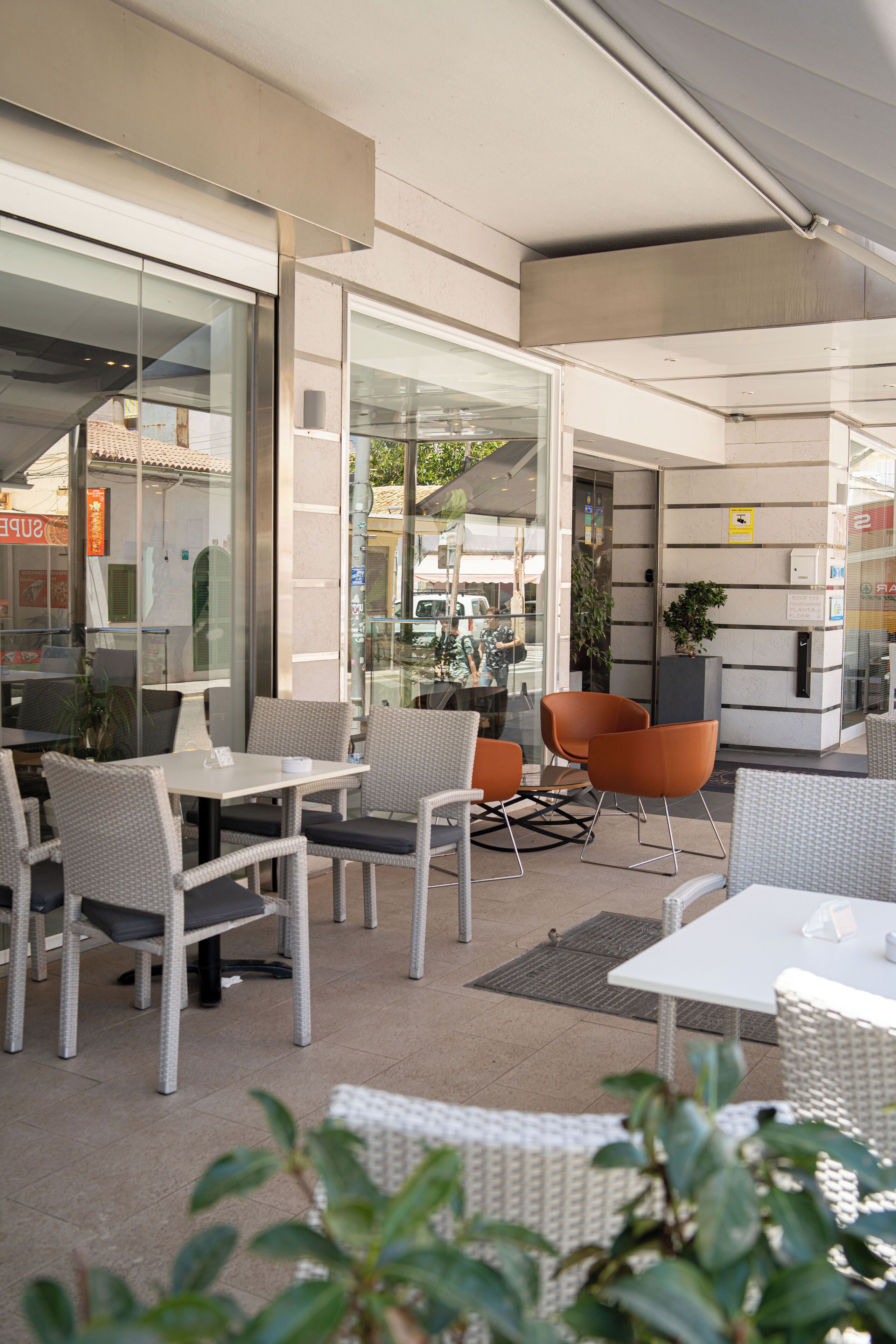 Photo - Planet Hotels ONE - Adults Only 16 years