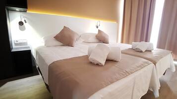 1 chambre, couette en duvet d'oie, coffres-forts dans les chambres