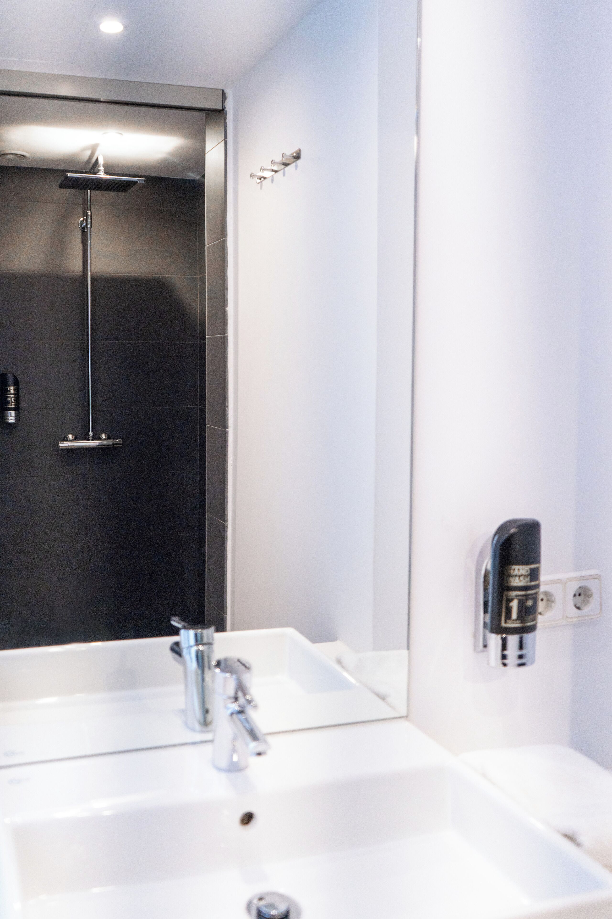 Photo - Planet Hotels ONE - Adults Only 16 years