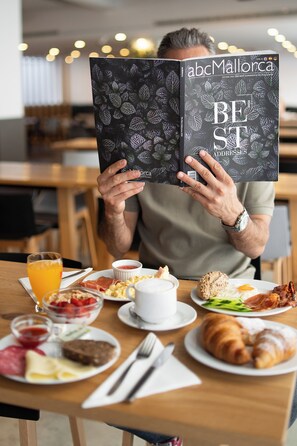 Daily buffet breakfast (EUR 10 per person)