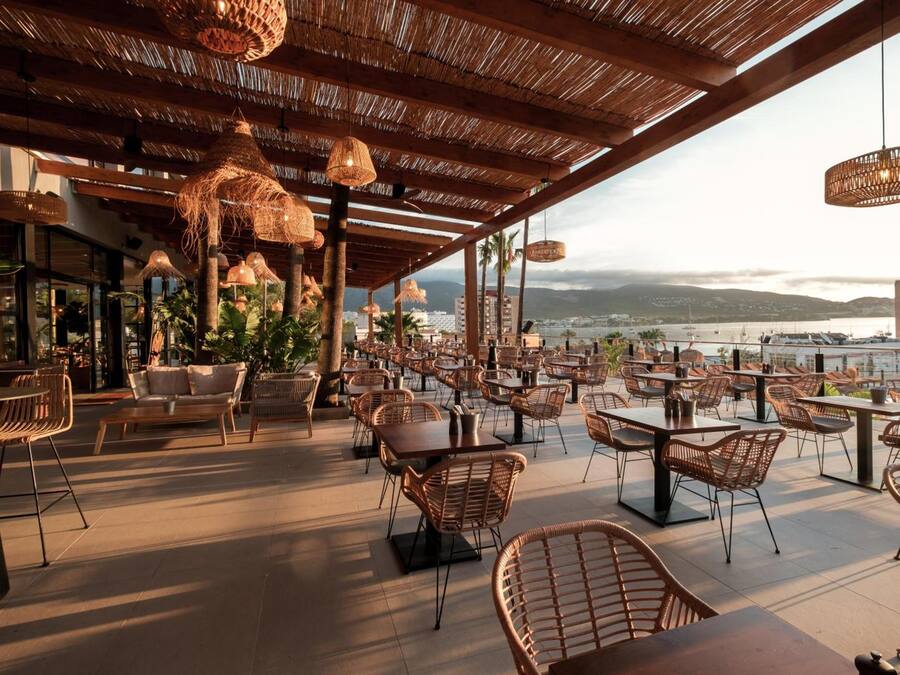Café da manhã, almoço e jantar