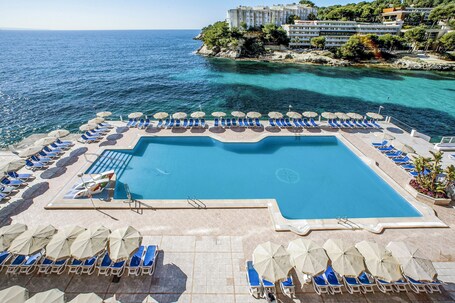 Pool. Hotel Globales Cala Viñas Adults Only +16