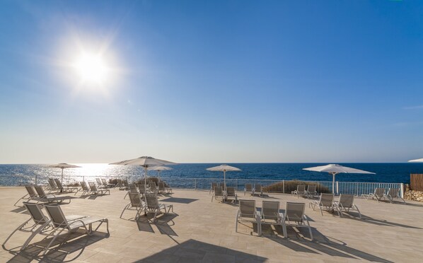 Beach/ocean view