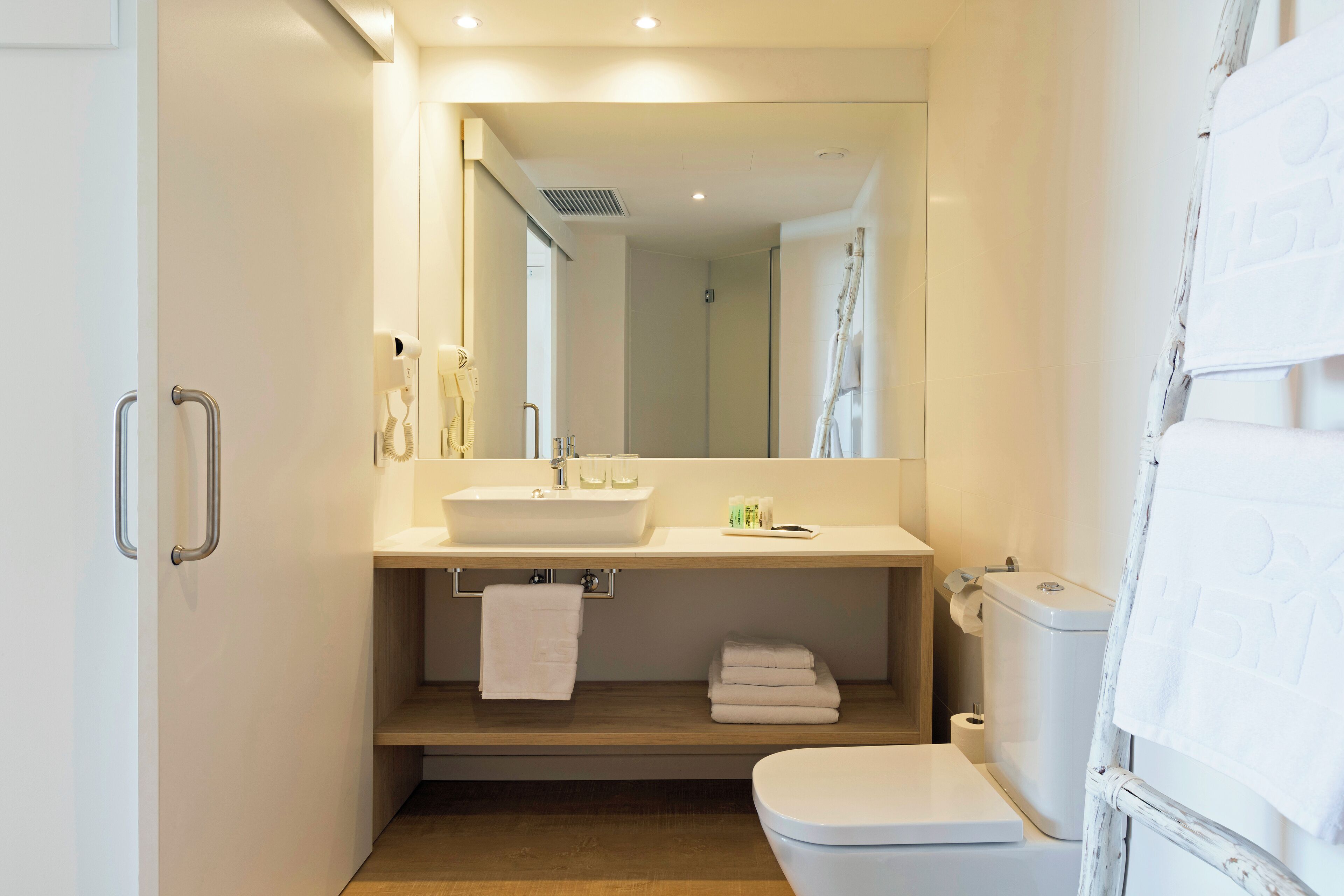 Photo - HSM Son Veri - Adults Only