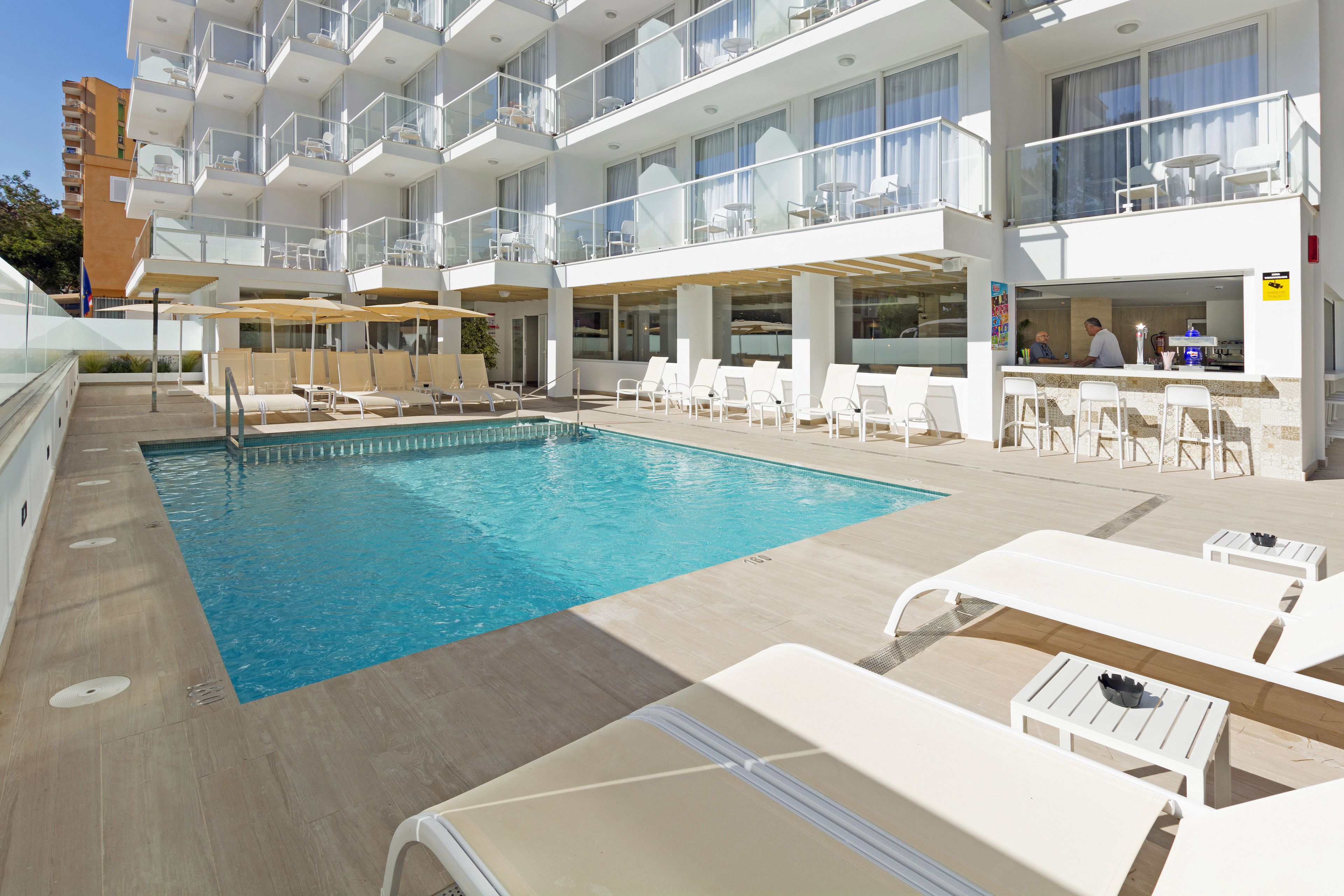 Photo - HSM Son Veri - Adults Only