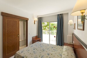 Single Room, Balcony | Desk, free WiFi, bed sheets