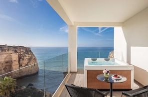 Minibar, in-room safe, desk, blackout curtains