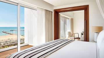 Minibar, in-room safe, desk, blackout curtains