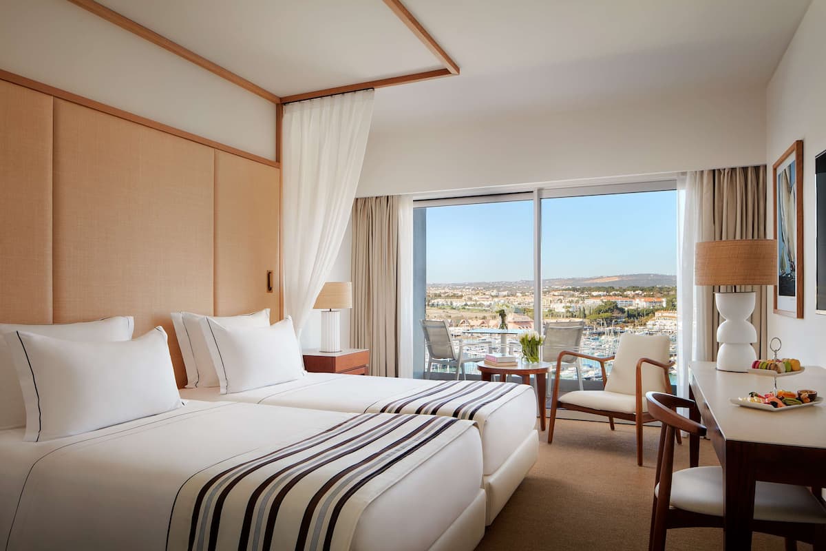 1 bedroom, minibar, in-room safe, desk