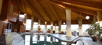 Ten Pin Inn & Suites