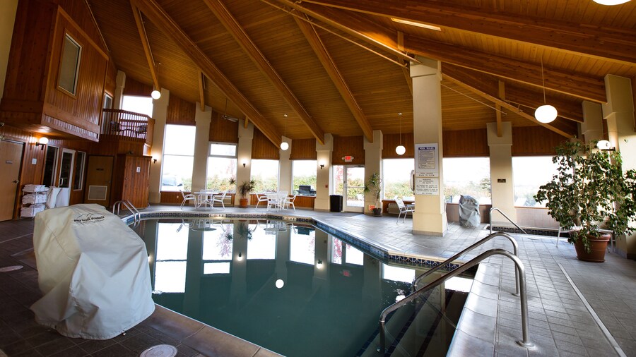 Ten Pin Inn & Suites