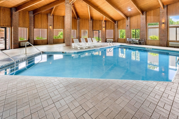 Indoor pool, open 9:00 AM to 10:00 PM, sun loungers