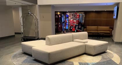 Best Western Plus Montreal Downtown-Hotel Europa