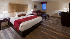 Executive-Zimmer, 1 King-Bett, Nichtraucher, Kühlschrank | Verdunkelungsvorhänge, Bügeleisen/Bügelbrett, kostenlose Babybetten