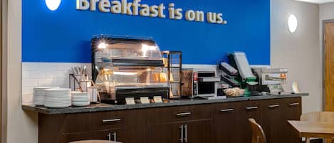 Free daily continental breakfast