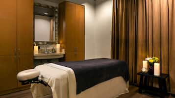 Sauna, baño de vapor, hidroterapia y aromaterapia