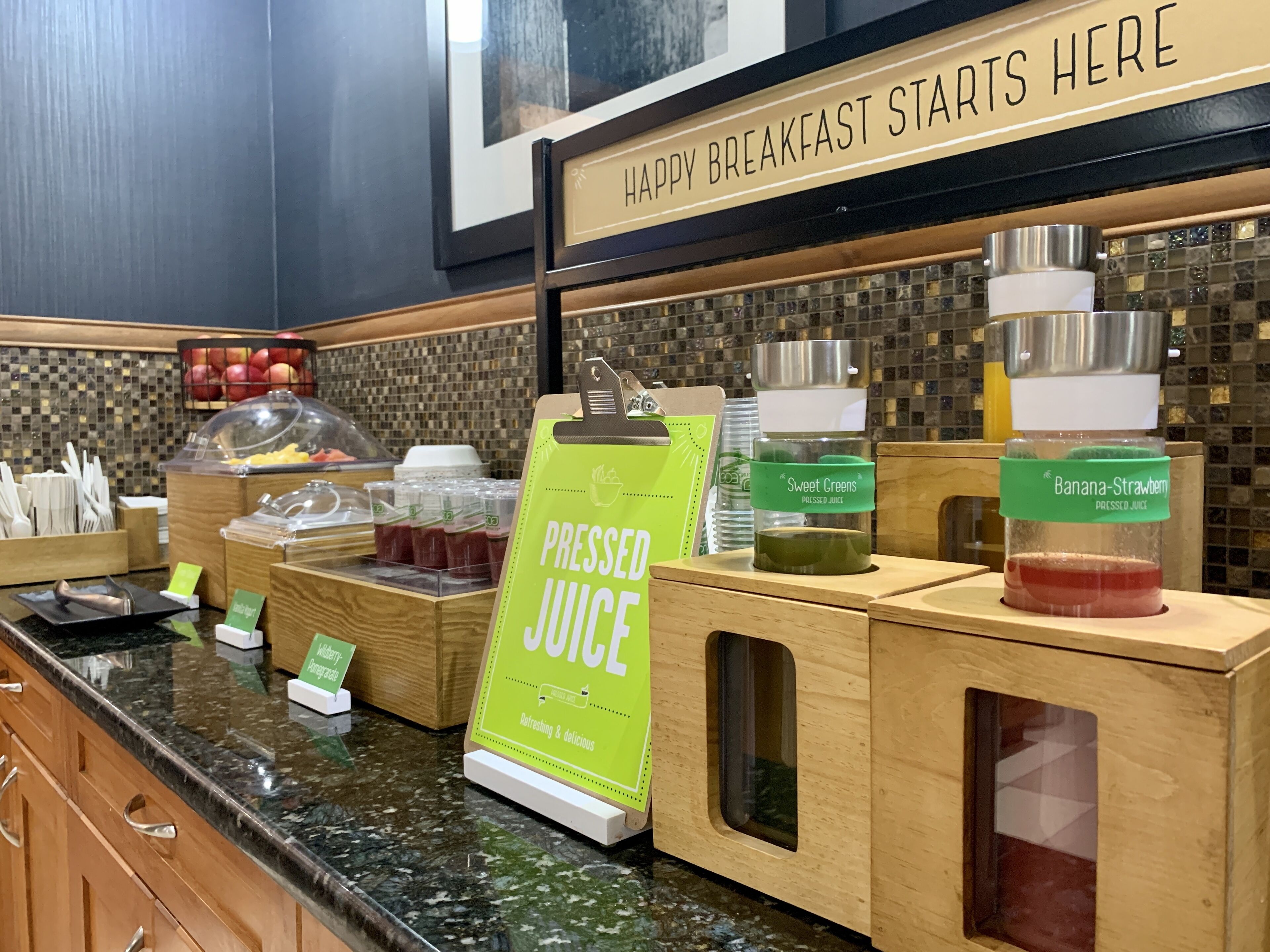 Petit déjeuner buffet compris tous les jours