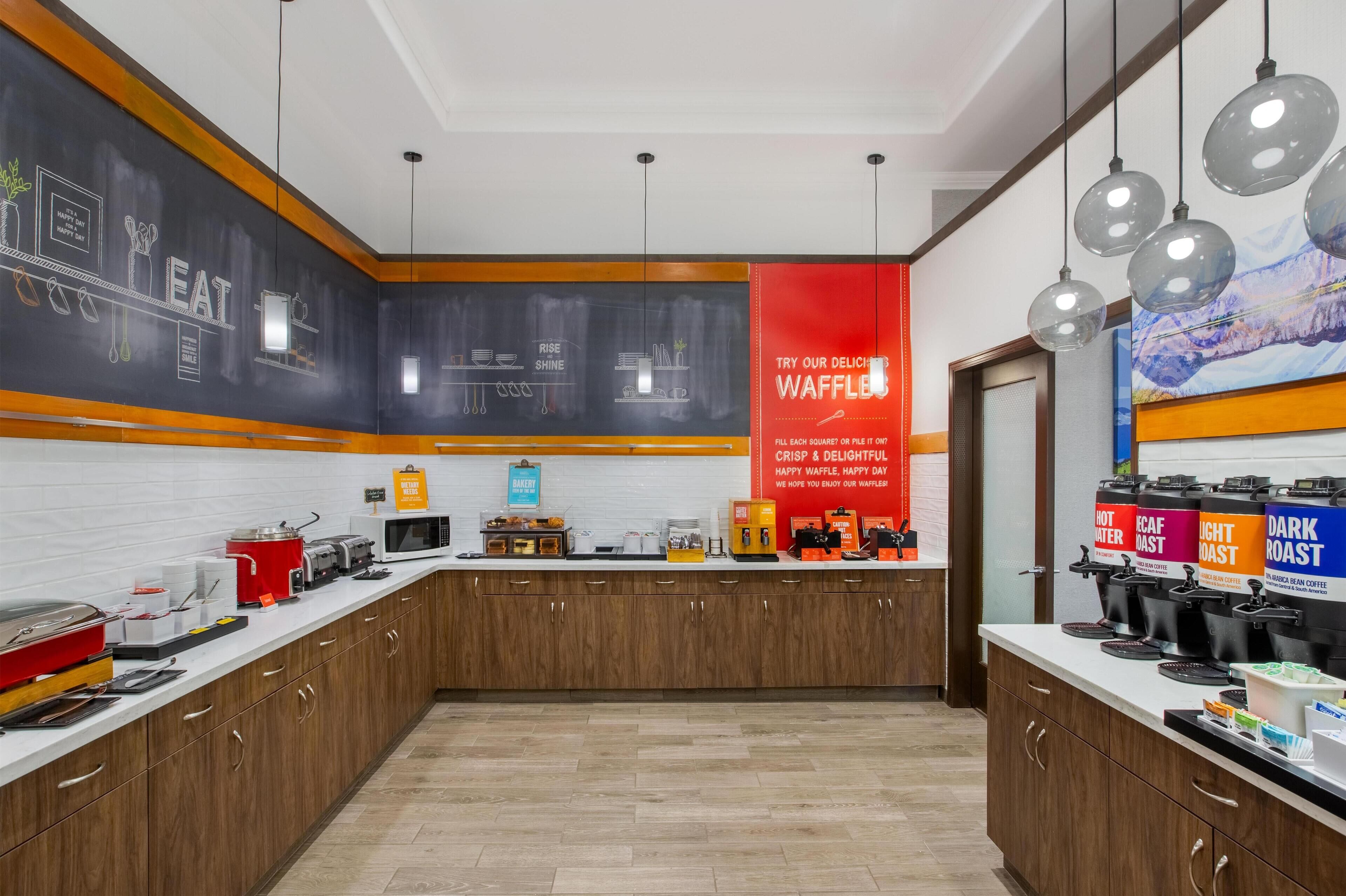 Free daily buffet breakfast