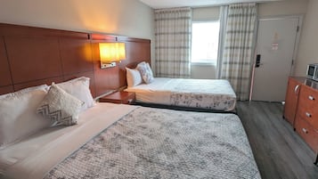 1 habitación, escritorio, wifi gratis y ropa de cama
