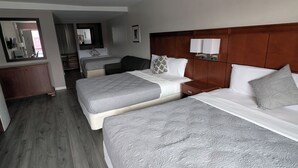 Family Room, 2 Queen Beds | Desk, WiFi (free), bed sheets - 7 Nights Stay (Niagara Falls)