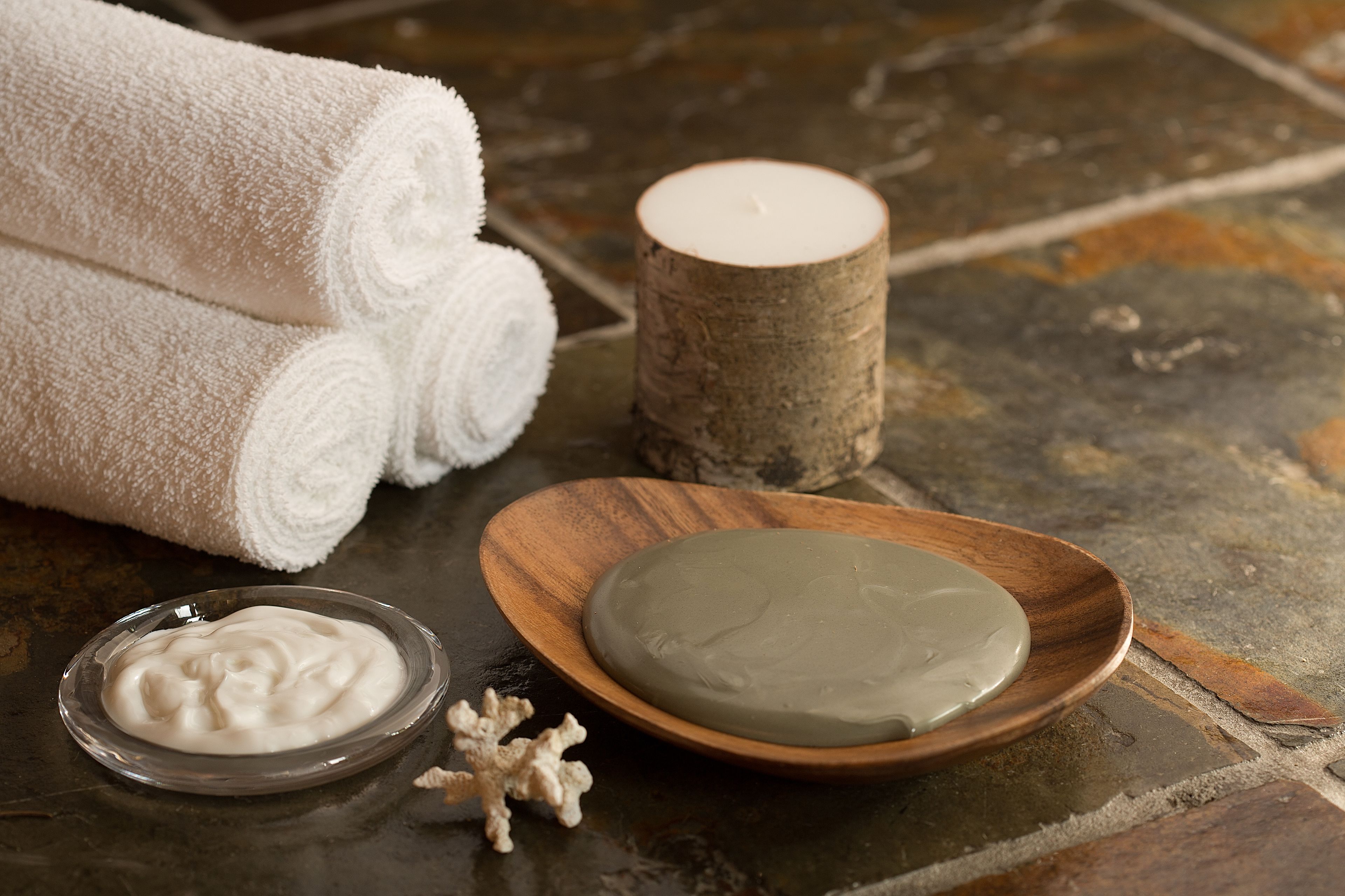 couples treatment room(s), hot tub, hot springs/mineral springs